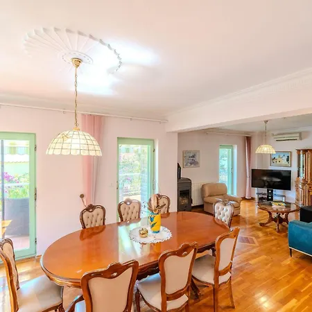 Gartenvilla Am By Interhome Kozino