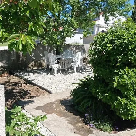 Gartenvilla Am By Interhome Nyaraló Kožino