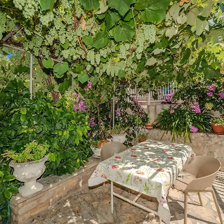 Nyaraló Gartenvilla Am By Interhome