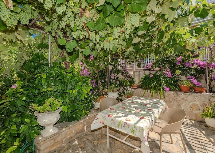 Prázdninový dům Gartenvilla Am By Interhome