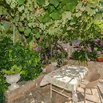 Feriehus Gartenvilla Am By Interhome